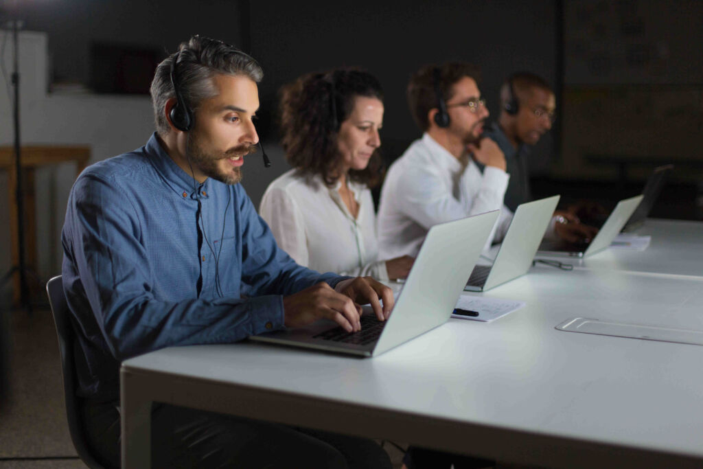 Driving Customer Satisfaction: How a Hosted Call Center Delivers Stellar Support