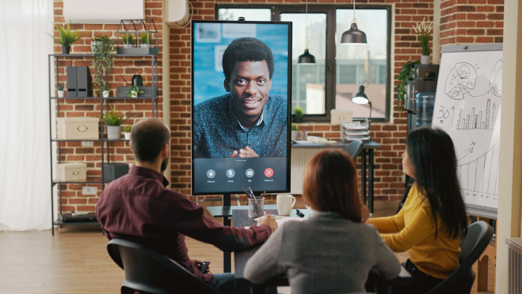 The Future of Communication: How Group Video Conferencing is Revolutionizing the Workplace