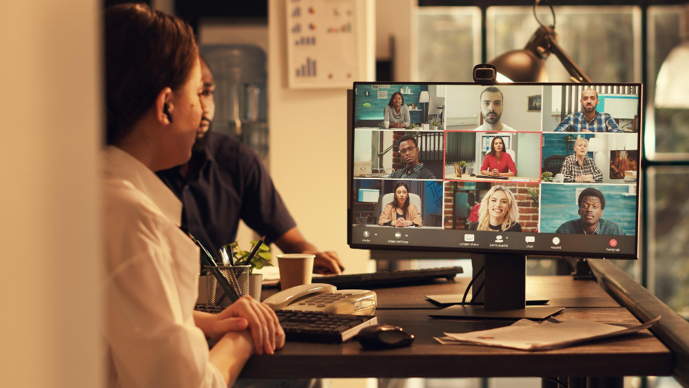 The Evolution of Video Conferencing: How Technology is Transforming Virtual Meetings